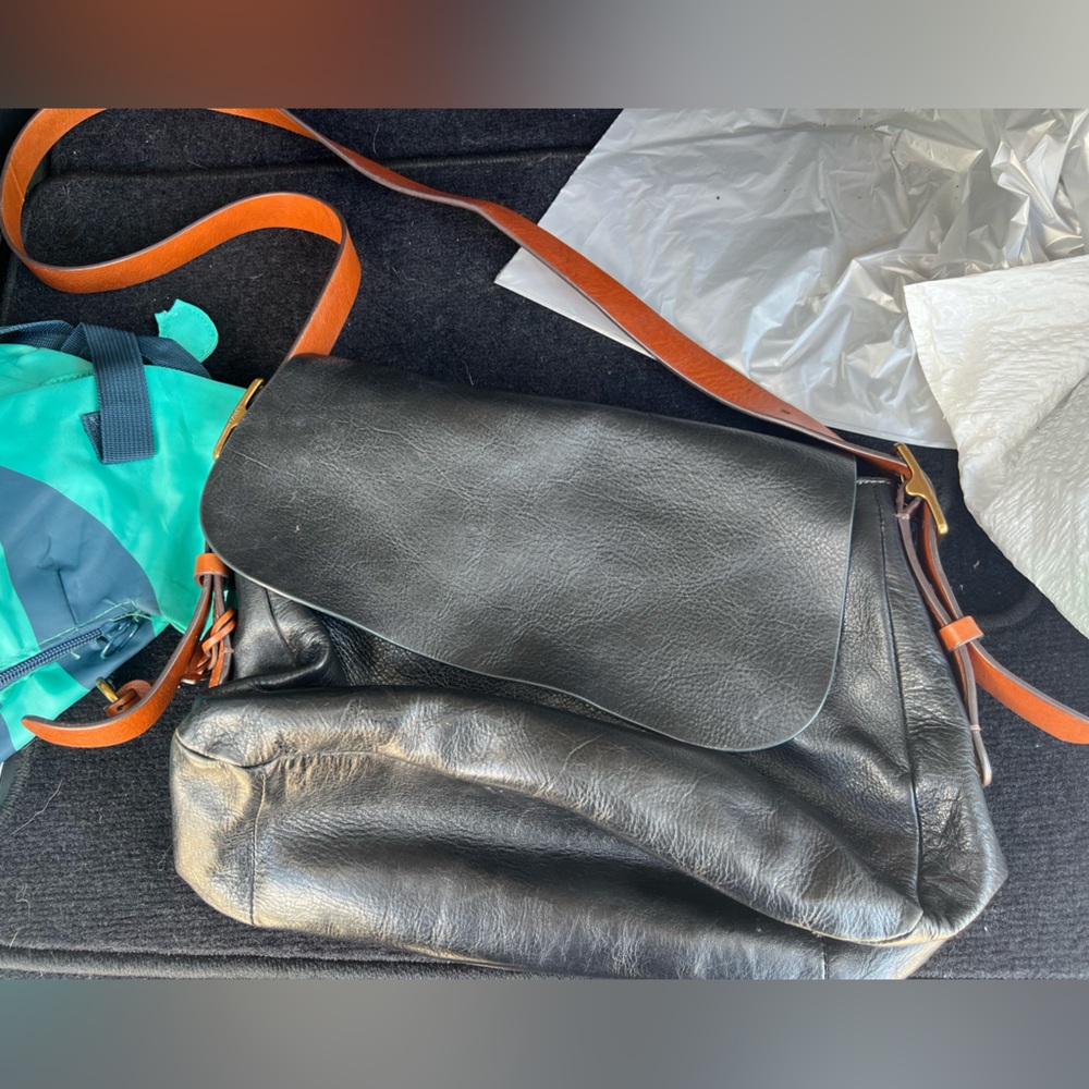 Fossil Leather Bag